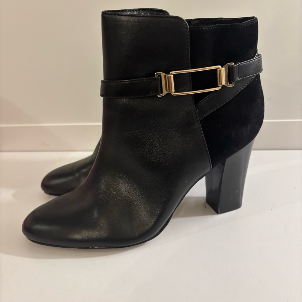 Isola Y2K Black Leather Suede Ankle Boots Gold Metal Buckle Size 10